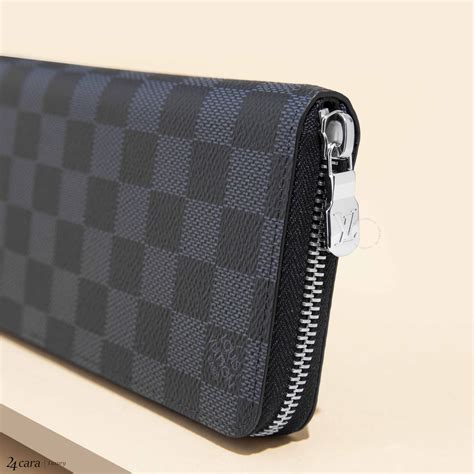 louis vuitton damier wallet men|Louis Vuitton damier zipper.